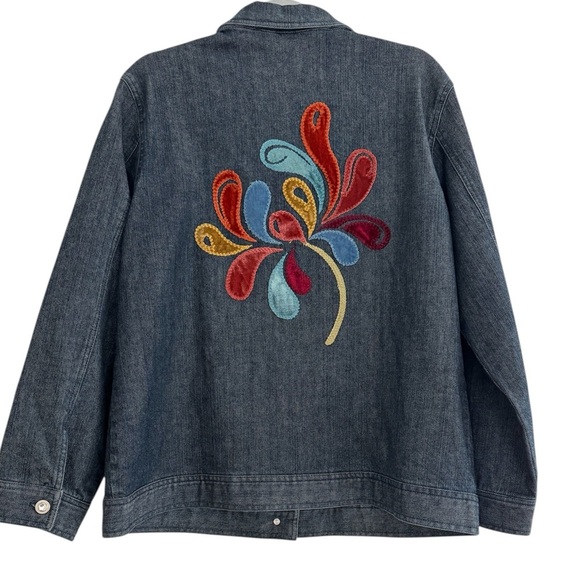 IOS Women’s  Blue Denim Jacket with Colorful Accents on Back Sz Large - Picture 6 of 6